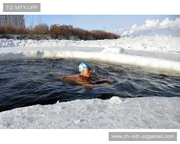 巴东冬泳日记选摘与个人体验记录