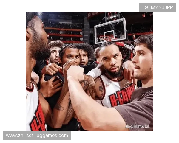 火箭队与热火队的比赛精彩瞬间解析